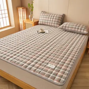 2025 new class A thickened Xinjiang cotton mattress household tatami cushion student dormitory thin mattress single bed