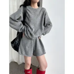 Autumn Women's Clothing Knitted Matching Set Korean Fashion Loose Round Neck Pullover Sweater Elasticated Waist Knit Shorts 2pcs