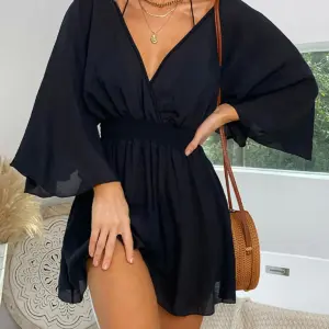 Nowa seksowna tunika z szyfonu z dekoltem w serek, długim rękawem i odkrytymi plecami, narzutka plażowa, sukienka plażowa, odzież plażowa V3840