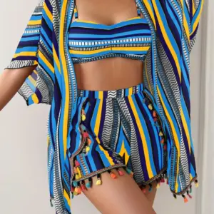 Nowa bluzka z filtrem przeciwsłonecznym, seksowny kostium kąpielowy bikini z frędzlami, czteroczęściowy damski