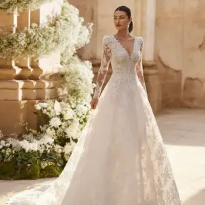 Luxury 2026 Wedding Dresses A Line Women Sexy Appliques Bridal Gowns Lace Sweep Train Formal V Neck Vestidos De Novia Customized